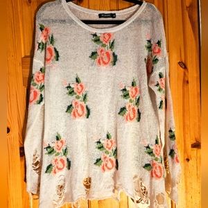 Sweater white with flowers